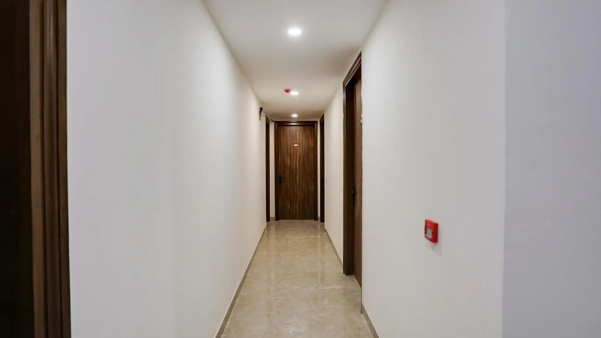Super Townhouse Ma-32 Hotel Gurgaon 4*,  India
